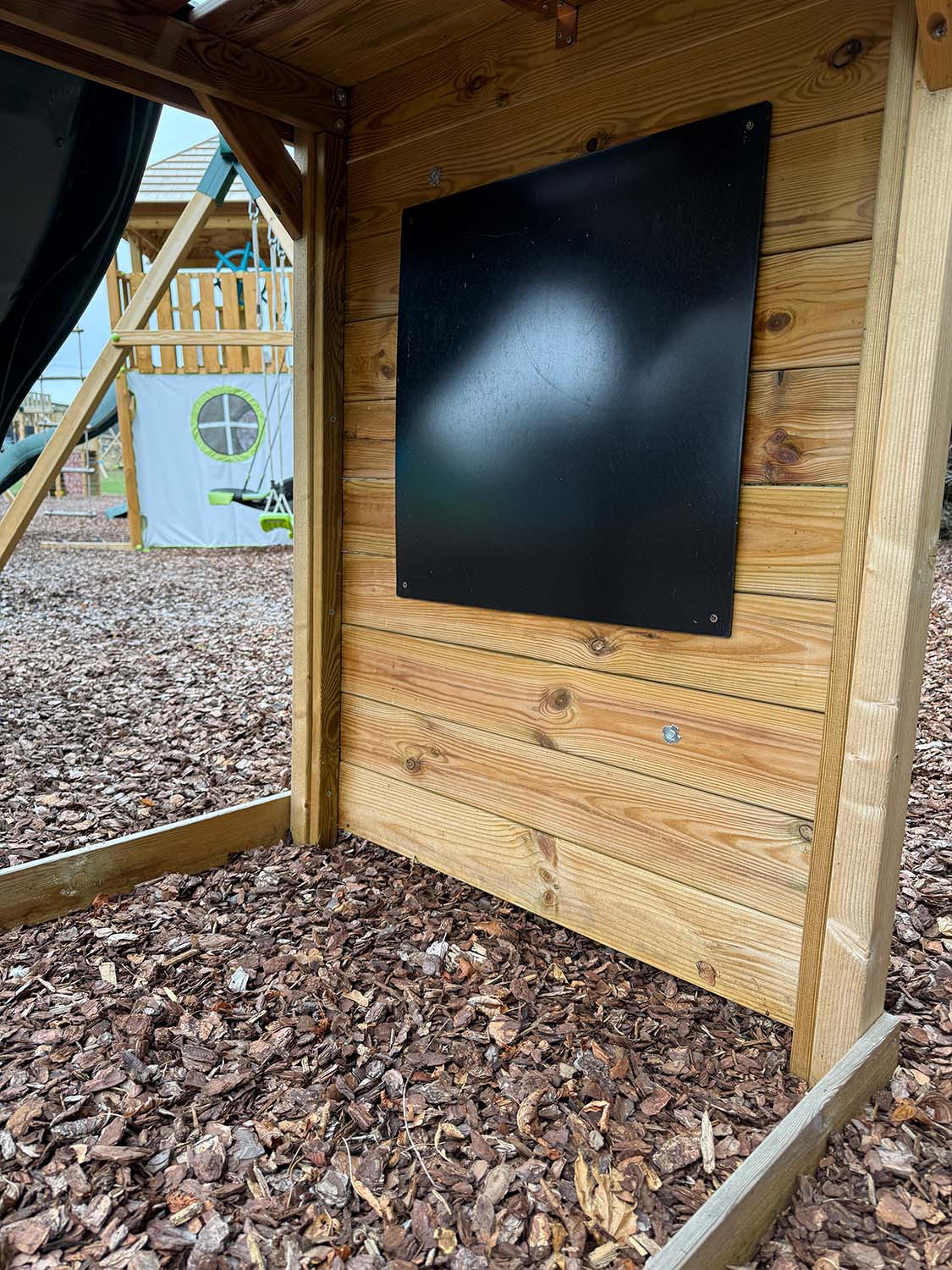 Plum Premium Wooden lookout Tower - EX DISPLAY