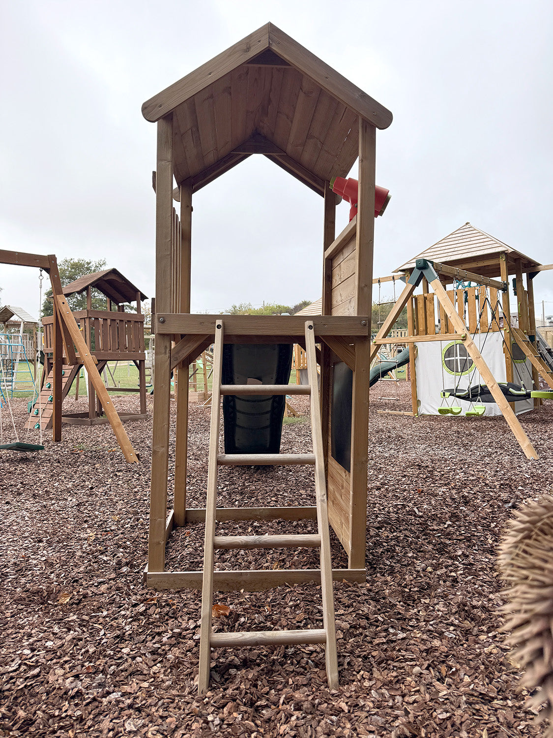 Plum Premium Wooden lookout Tower - EX DISPLAY