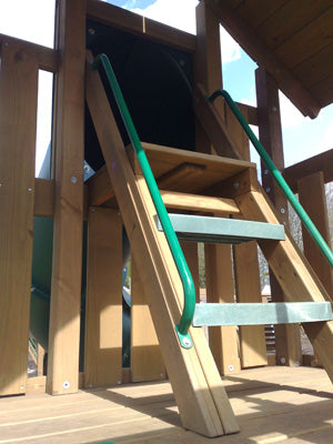 Internal Steps adn Ladder upto enclosed slide