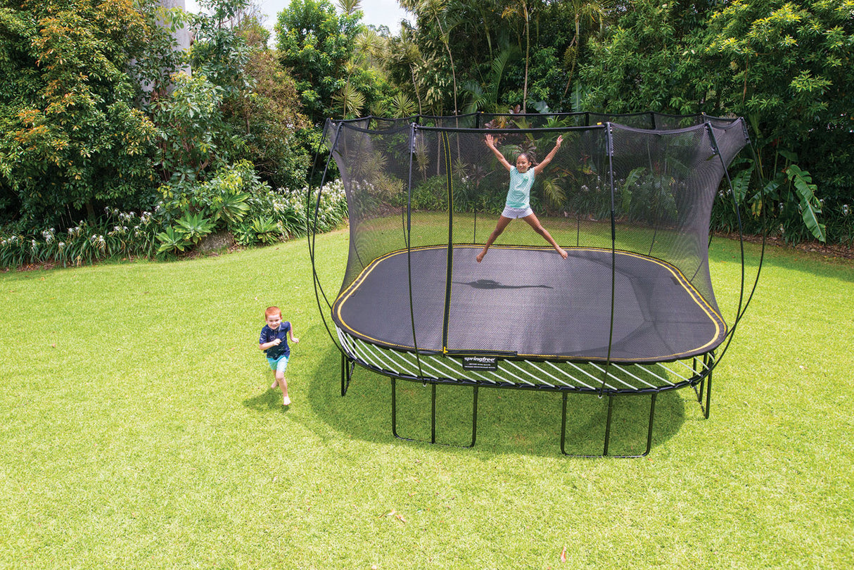 Springfree S113 Large Square Trampoline