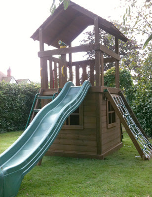 Williamsburg Playhouse Set 1