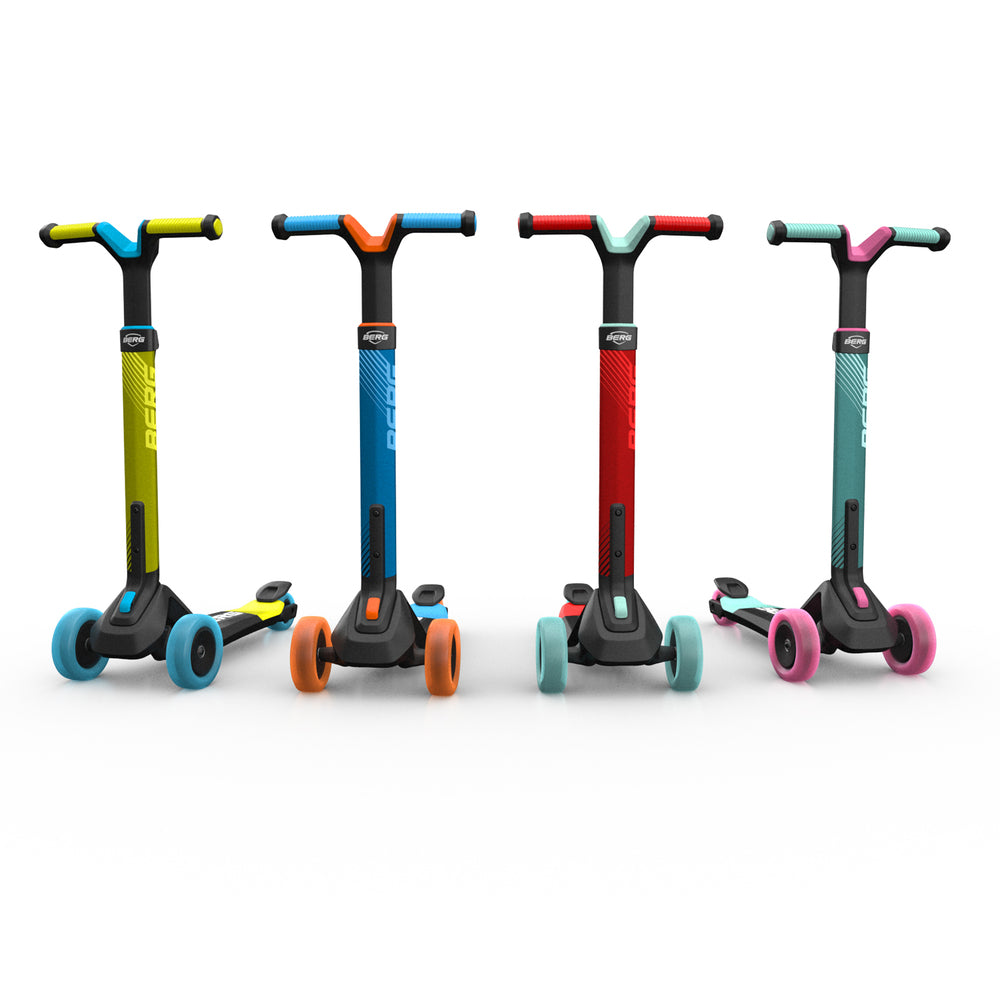 BERG Nexo Foldable Lights Magnet Deck 3 Wheeled Scooter Lime - 8715839090642