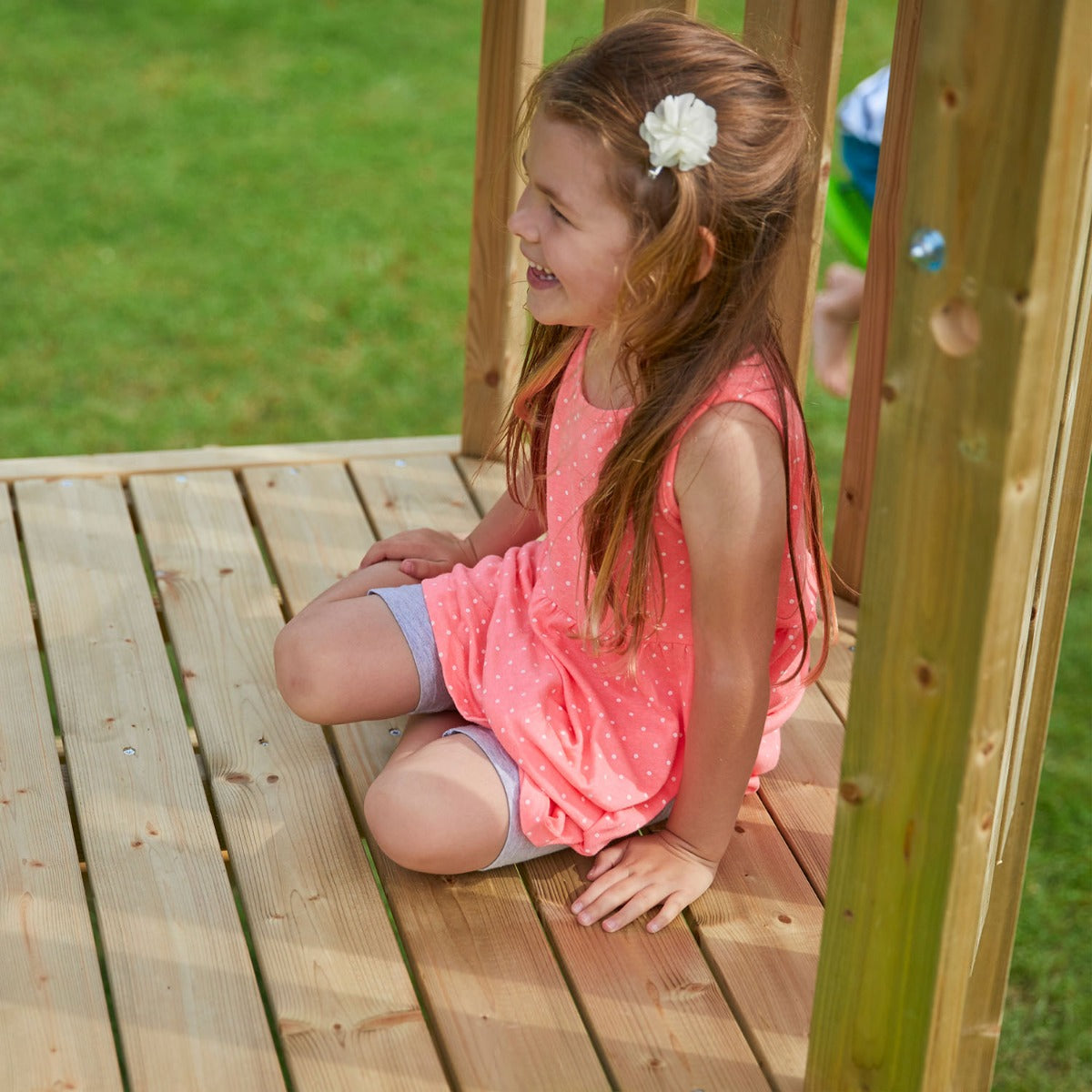 tp Castlewood Ludlow Wooden Climbing Frame with Single Swing Arm and Slide - 5021854934018