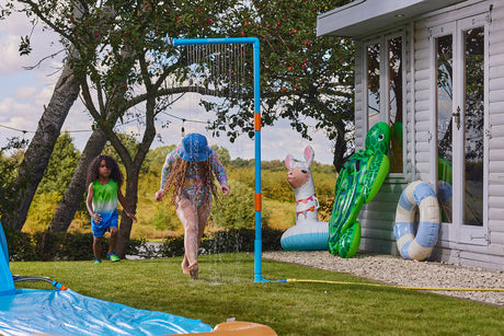 Plum Water Park Rain Wall Game - 5036523007696