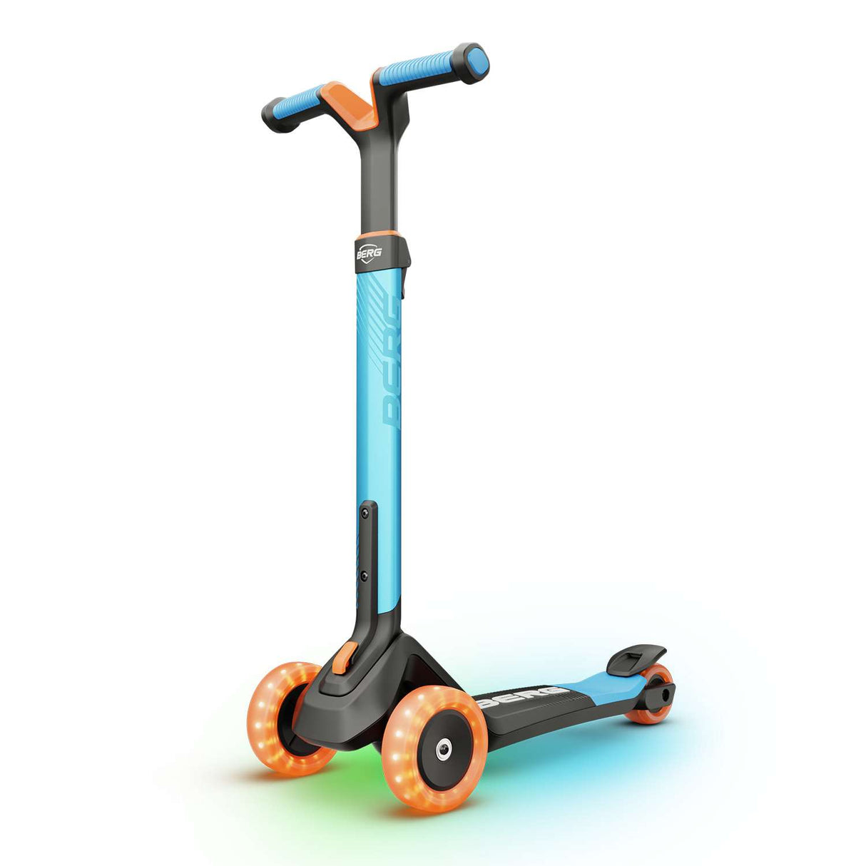 BERG Nexo Foldable Lights LED-Deck 3 Wheeled Scooter Blue