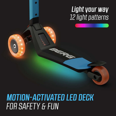 BERG Nexo Foldable Lights LED-Deck 3 Wheeled Scooter Blue