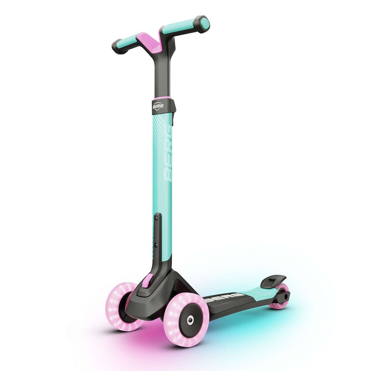 BERG Nexo Foldable Lights LED-Deck 3 Wheeled Scooter Mint