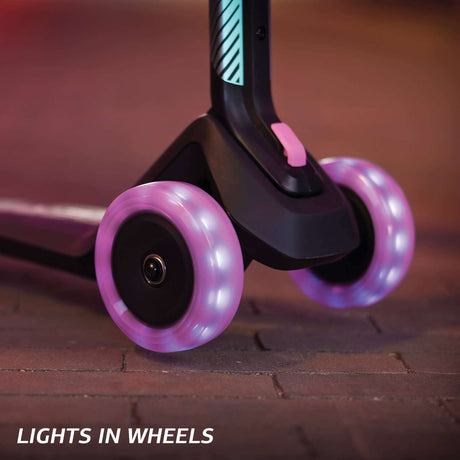 BERG Nexo Foldable Lights Magnet Deck 3 Wheeled Scooter Mint