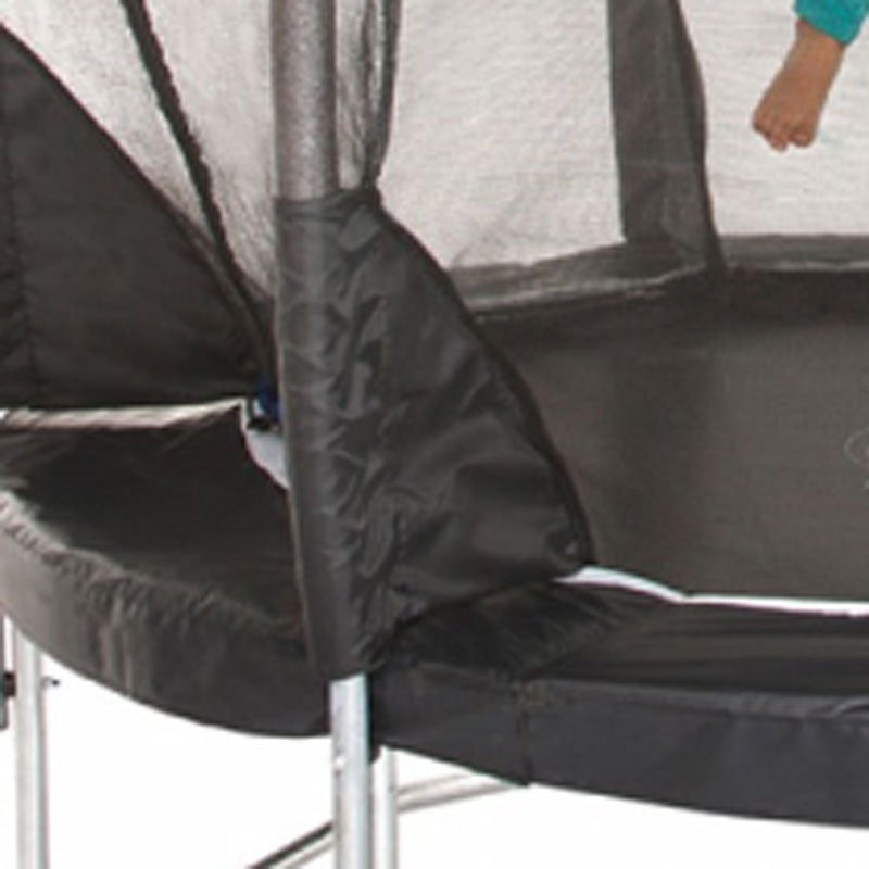 The 3G safety enclosure curves into the bed so the user can not get access to the springs