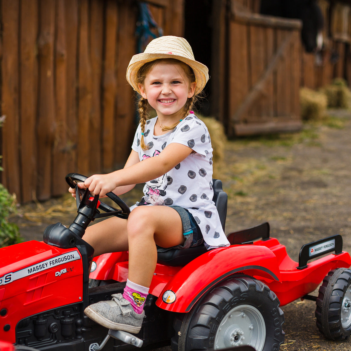 Falk Massey Ferguson S8740 Pedal Tractor with Trailer