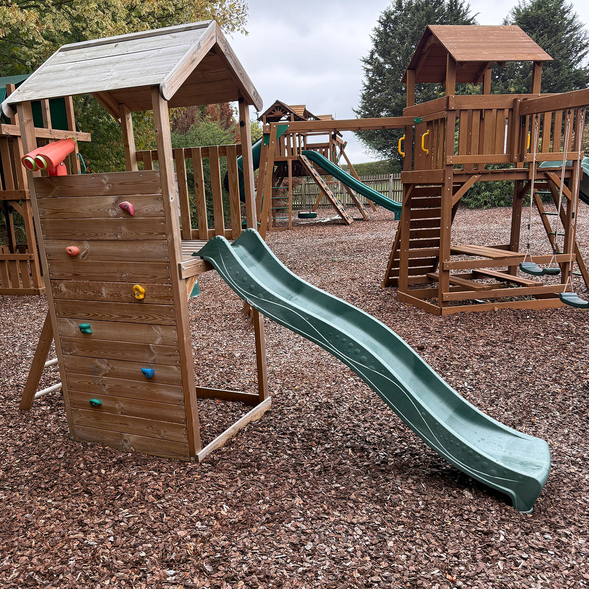 Plum Premium Wooden lookout Tower - EX DISPLAY