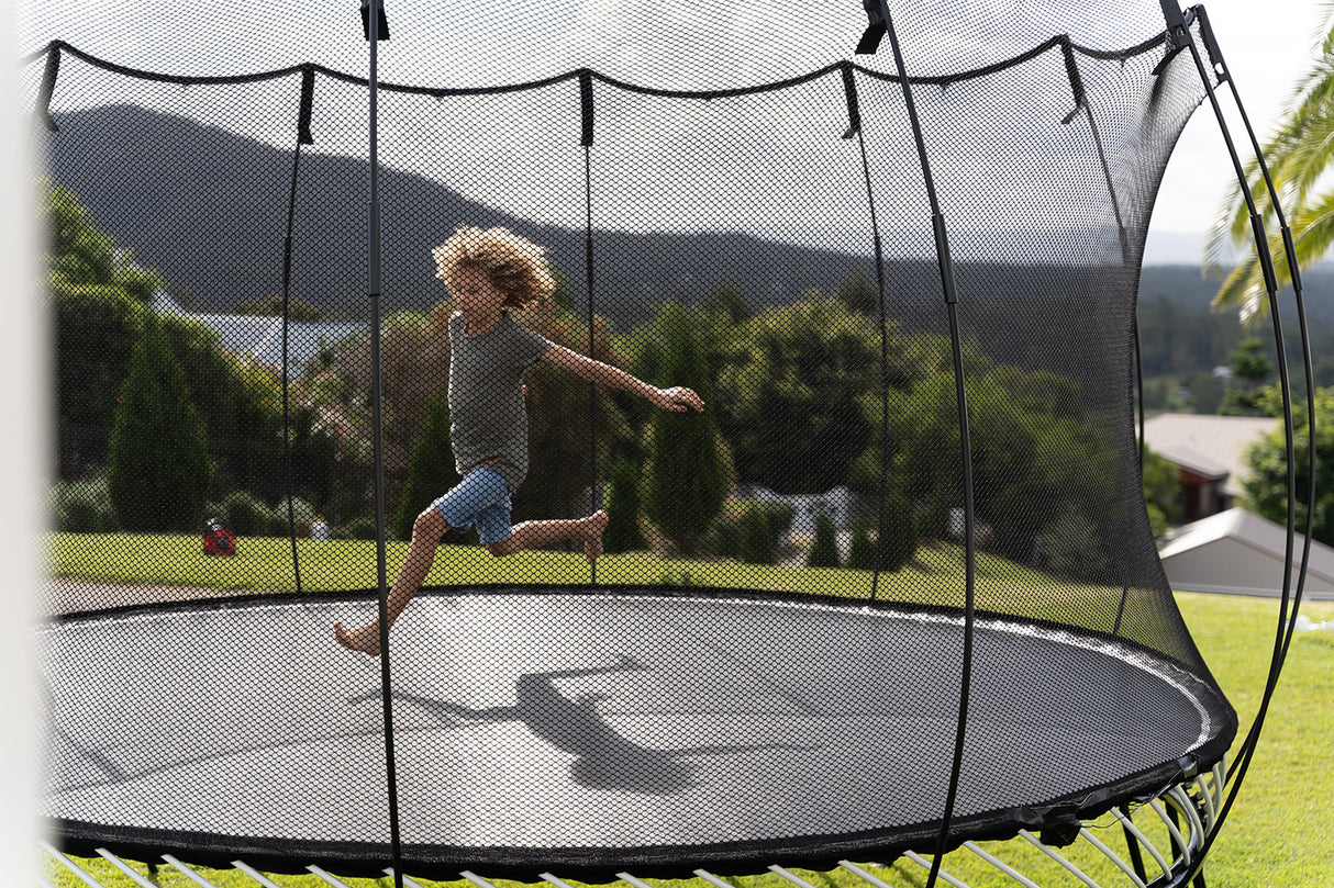 Springfree R132 Jumbo Round Trampoline 