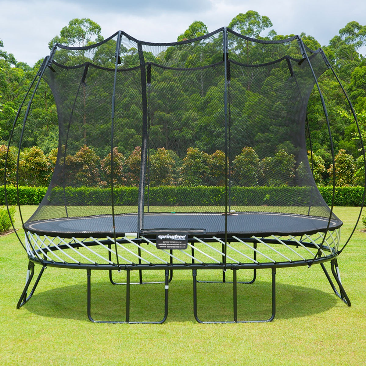 Springfree O77 Medium Oval Trampoline