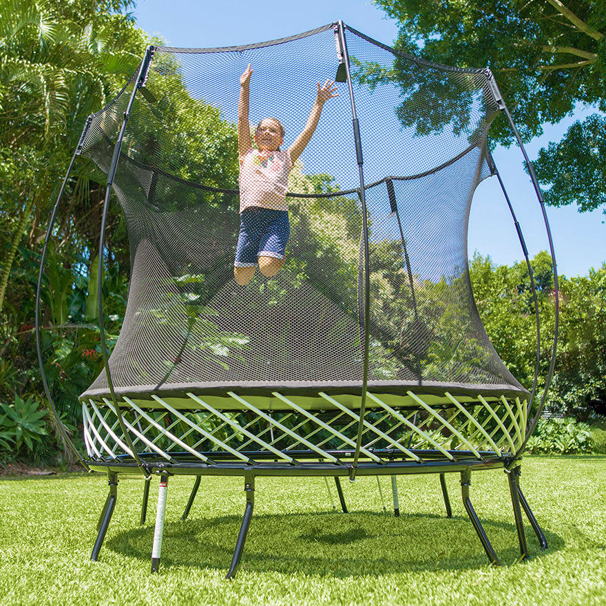 Springfree 8ft Compact Round - shown with optional ladder.