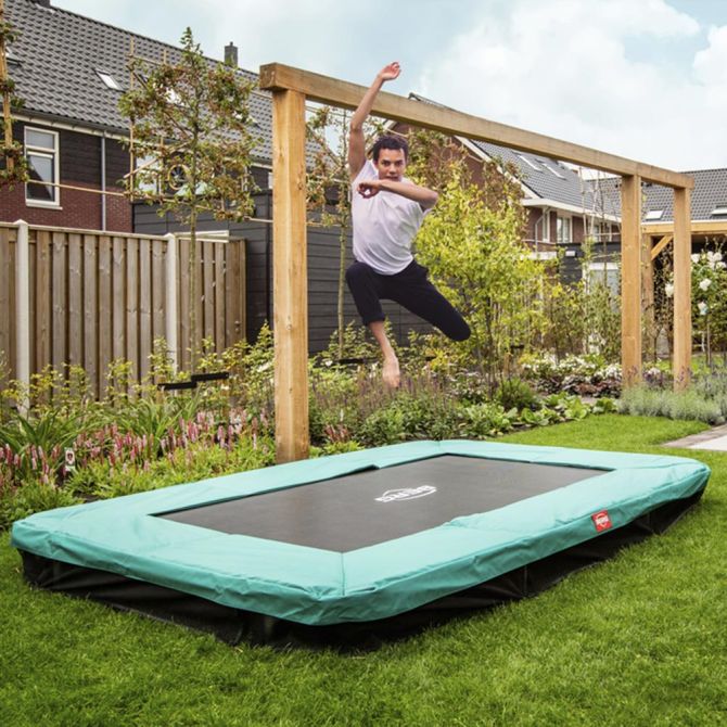 BERG Ultim FAVORIT Inground 280cm Green BERG trampoline on display Outdoor Play Equipment